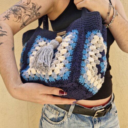 Bolsa de crochê - quadrada