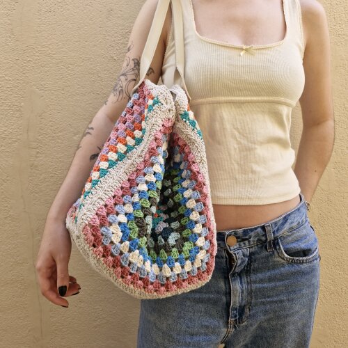Bolsa de crochê - mala