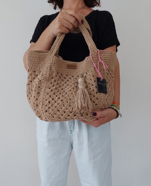 Bolsa de crochê - quadrada