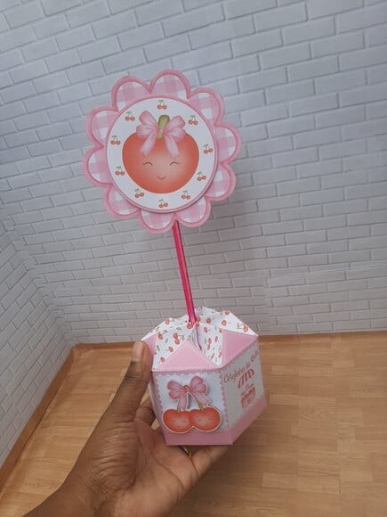 Arquivo Digital Centro de Mesa Cerejinha Rosa sem Nome