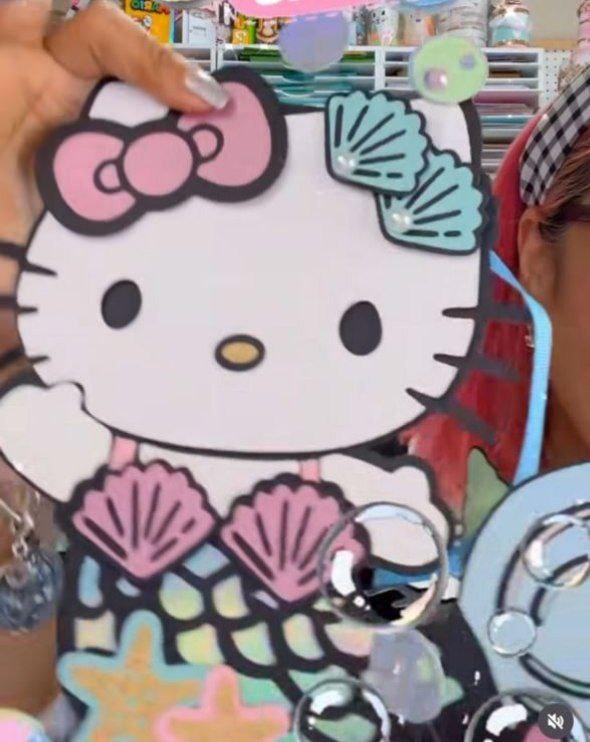 Arquivo de corte topo de bolo Hello Kitty