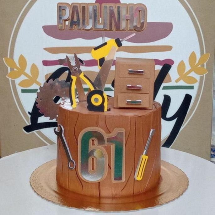 Topo de bolo Marcenaria