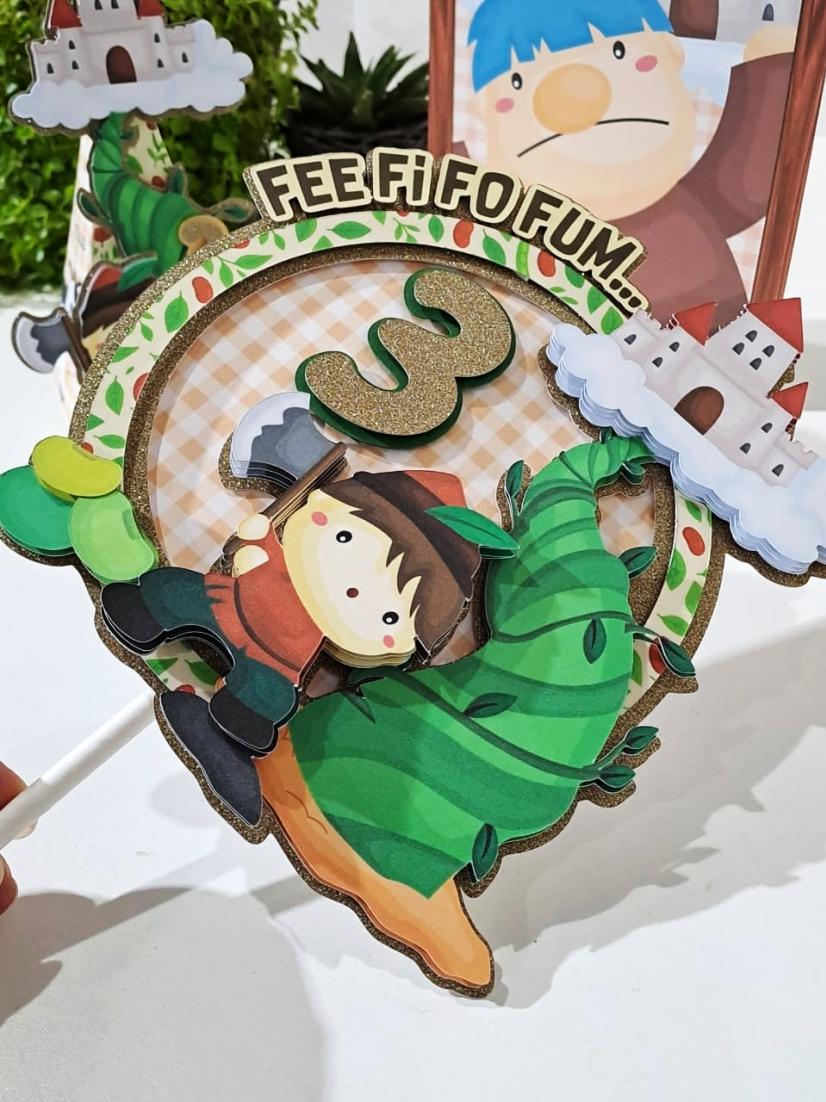 Topo de bolo João e o Pé de feijão