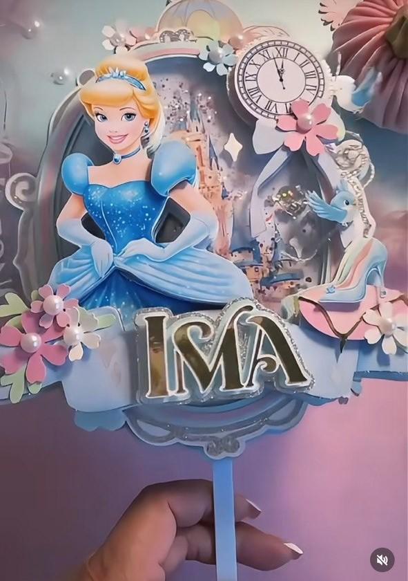 Topo de bolo Cinderela