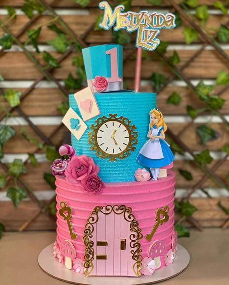 Topo de bolo Alice no País das Maravilhas