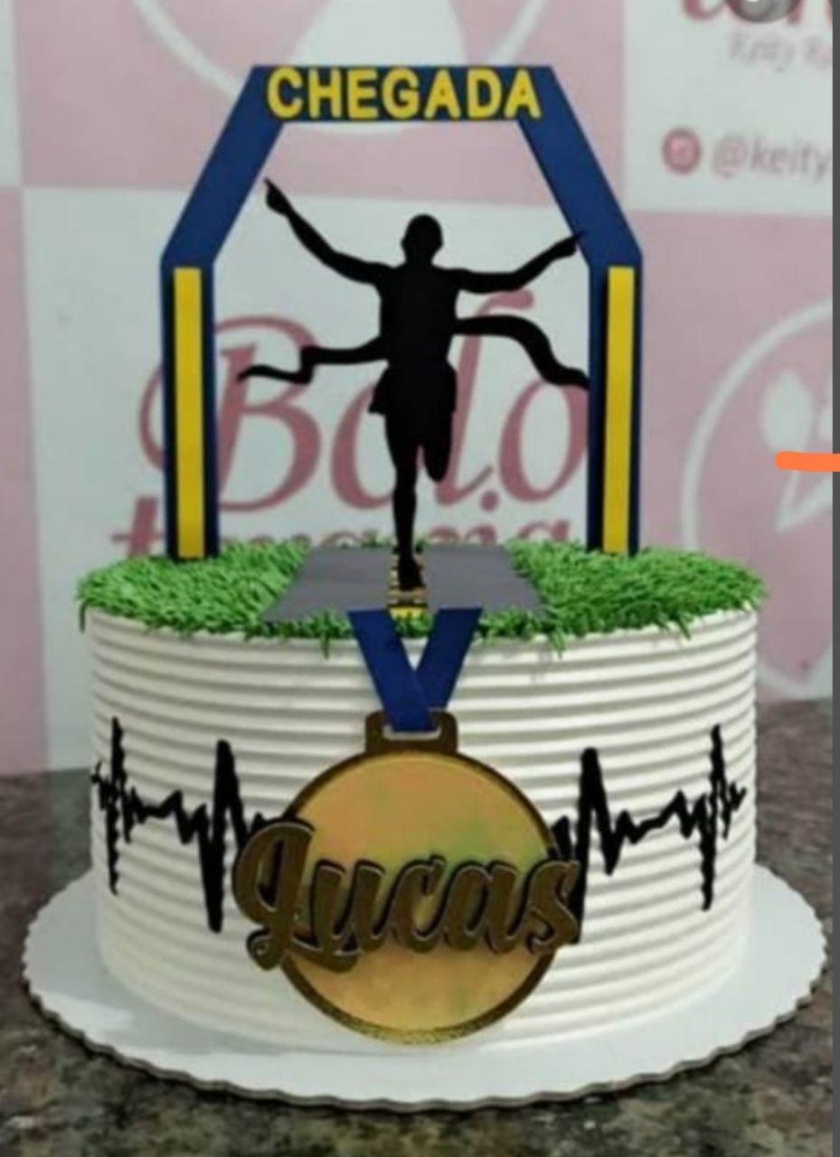 Topo de bolo corrida