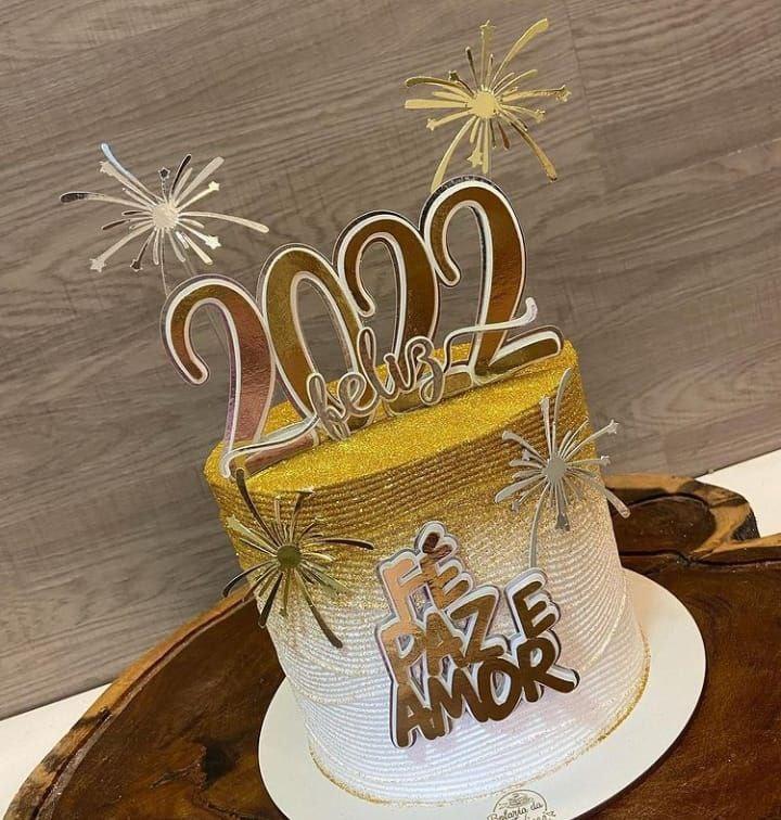 Arquivo de corte topo de bolo ano novo