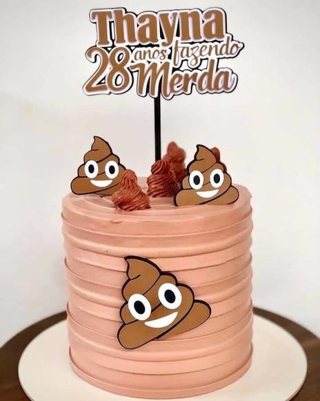 Topo de Bolo Cocô Emoji