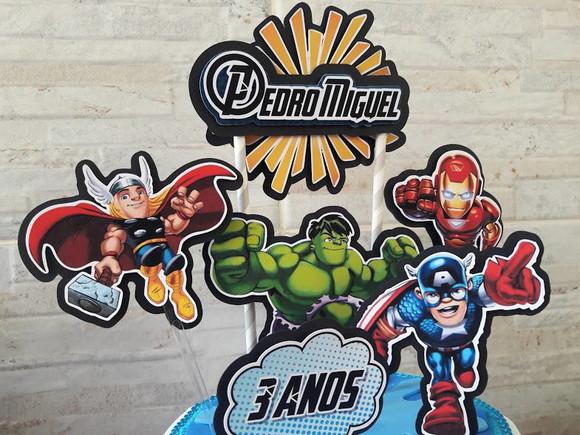 Topo de Bolo Heróis (vingadores)