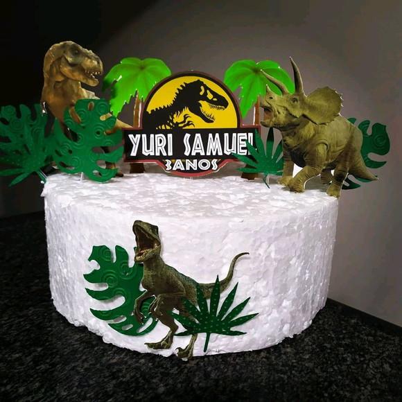 Topo de Bolo Jurassic Park