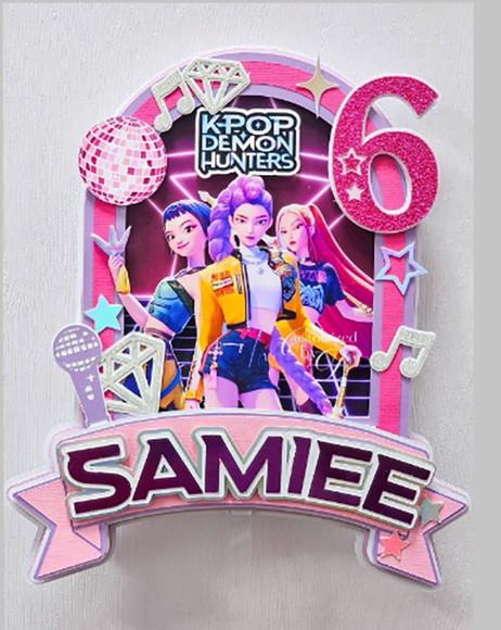 Topo de Bolo Kpop Demon Hunters