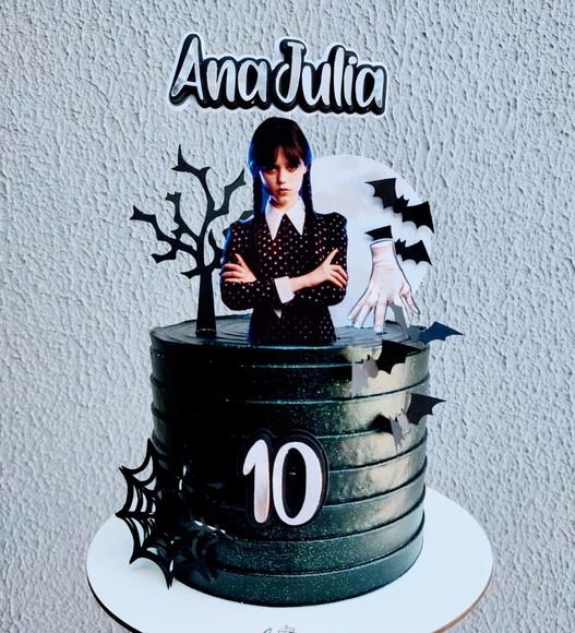 Topo de Bolo Wandinha
