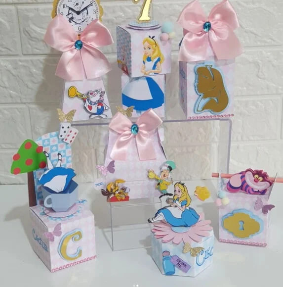 Arquivo de corte Festa Pronta Alice no país das maravilhas
