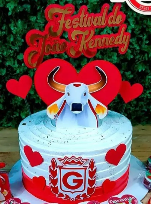 Arquivo de corte Topo de Bolo Boi Garantido