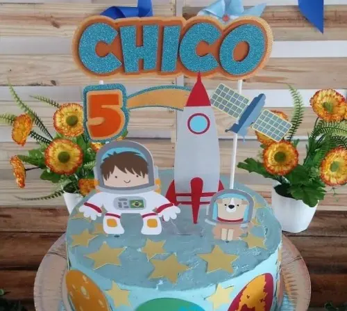 Arquivo de corte topo de bolo Astronauta