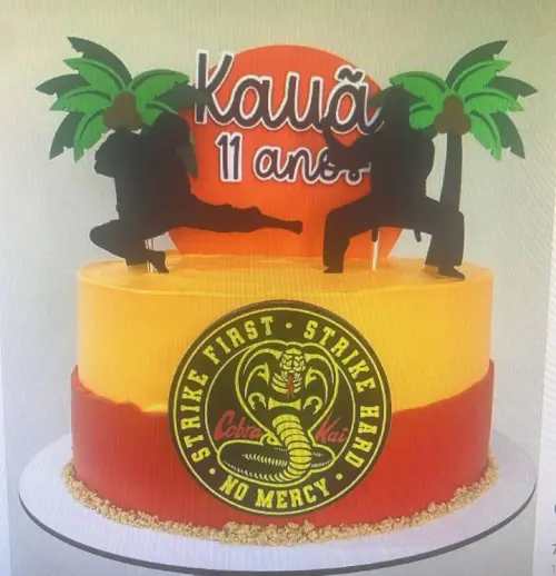 Topo de Bolo Cobra Kai