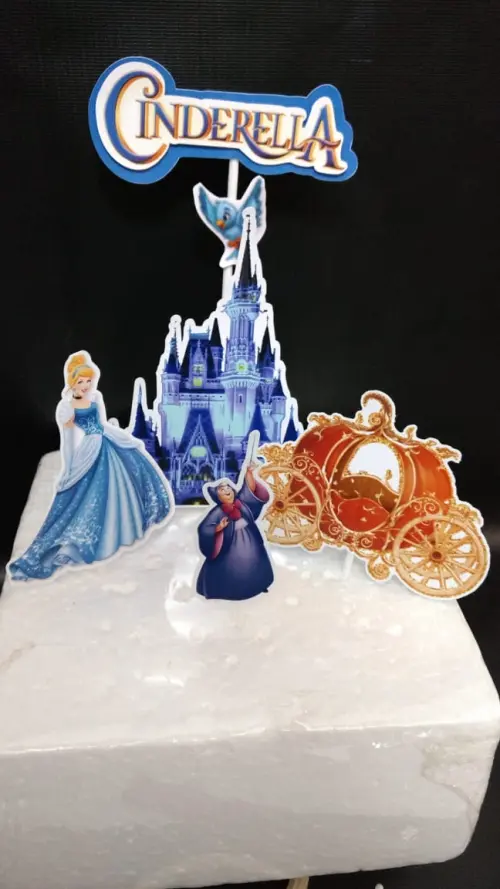 Topo de bolo Cinderela