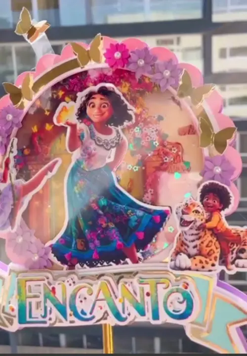 Topo de Bolo Encanto