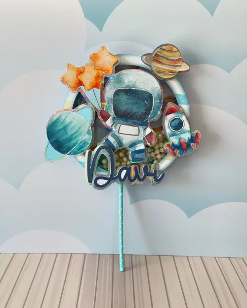 Arquivo de corte topo de bolo Astronauta