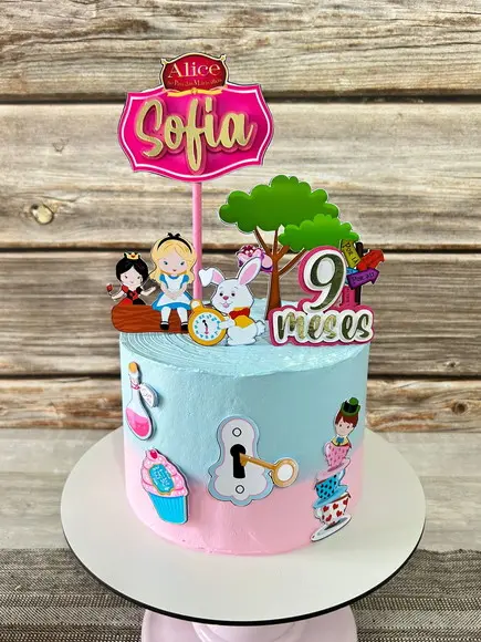 Topo de Bolo Alice no País das Maravilhas