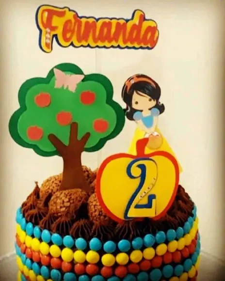 Topo de Bolo Branca de Neve