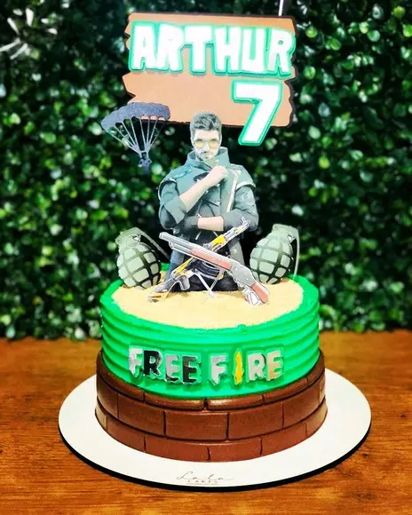 Topo de Bolo Free fire