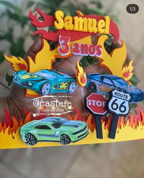 Topo de Bolo Hotwheels