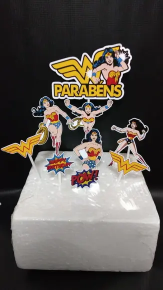 Topo de Bolo Mulher Maravilha