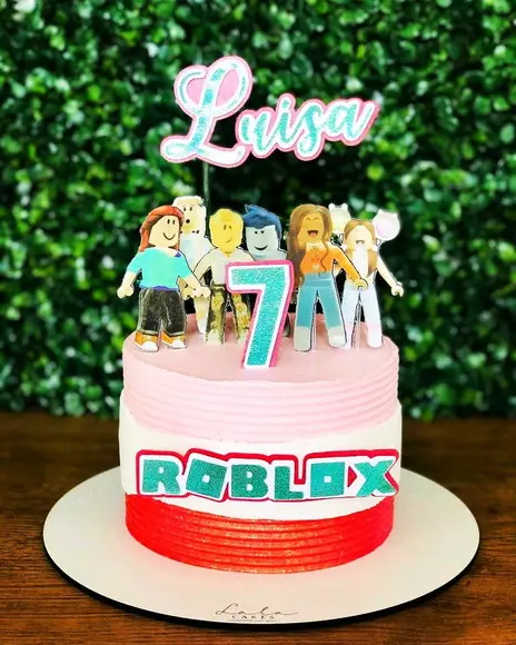 Topo de Bolo Roblox menina