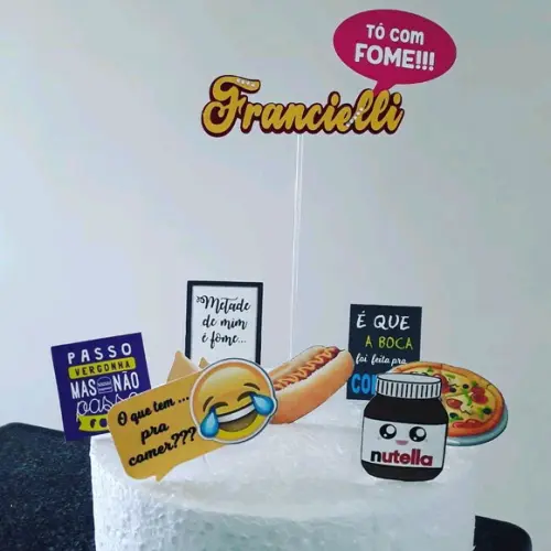 Topo de Bolo Tô com fome