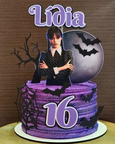 Topo de Bolo Wandinha