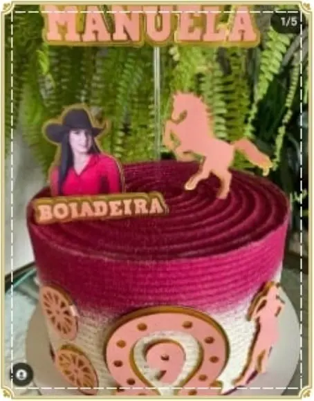 Topo de Bolo Ana Castela