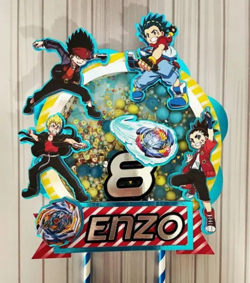 Topo de Bolo Beyblade