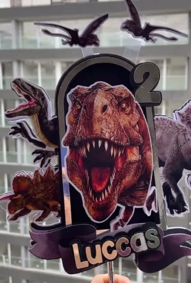 Topo de Bolo Dinossauro