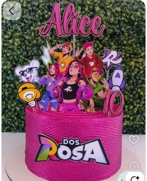 Topo de Bolo Emily Vick dos Rosas