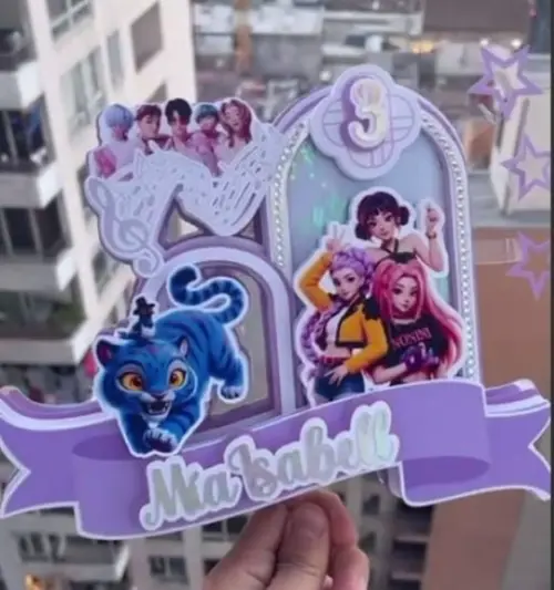 Topo de Bolo Kpop