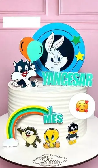 Topo de Bolo Looney Tunes