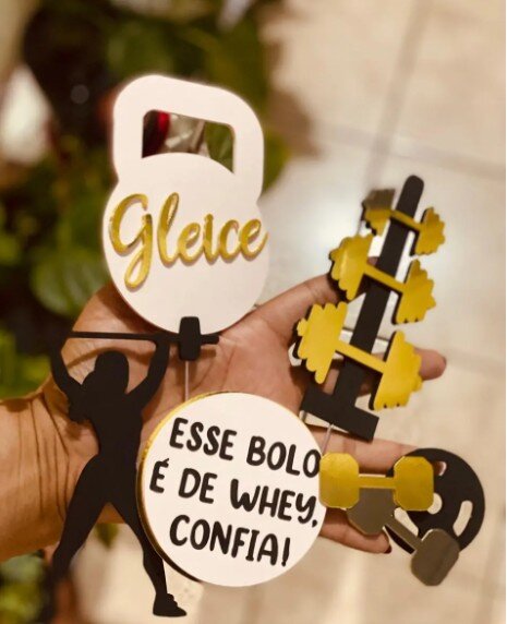 Topo de Bolo Academia