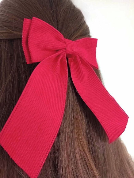 Laço de Veludo com Pontas - Acessório de Cabelo