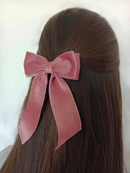 Laço de Veludo com Pontas - Acessório de Cabelo