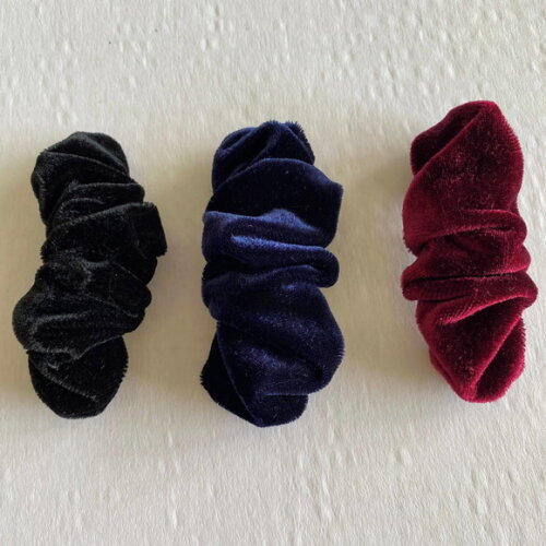 Presilha Scrunchie de Veludo - Acessório de Cabelo