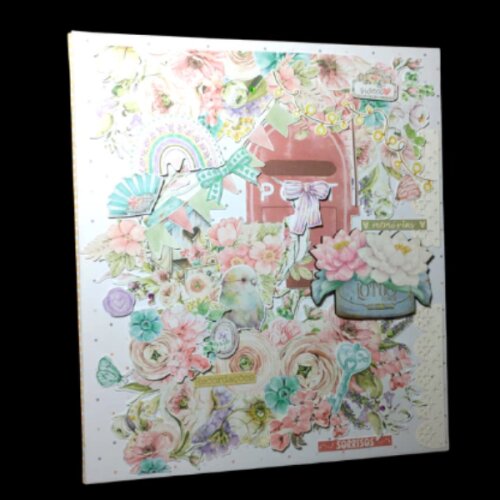 SCRAPBOOK FLORES E MIMOS COM LUVA PLÁSTICA (CAPA)
