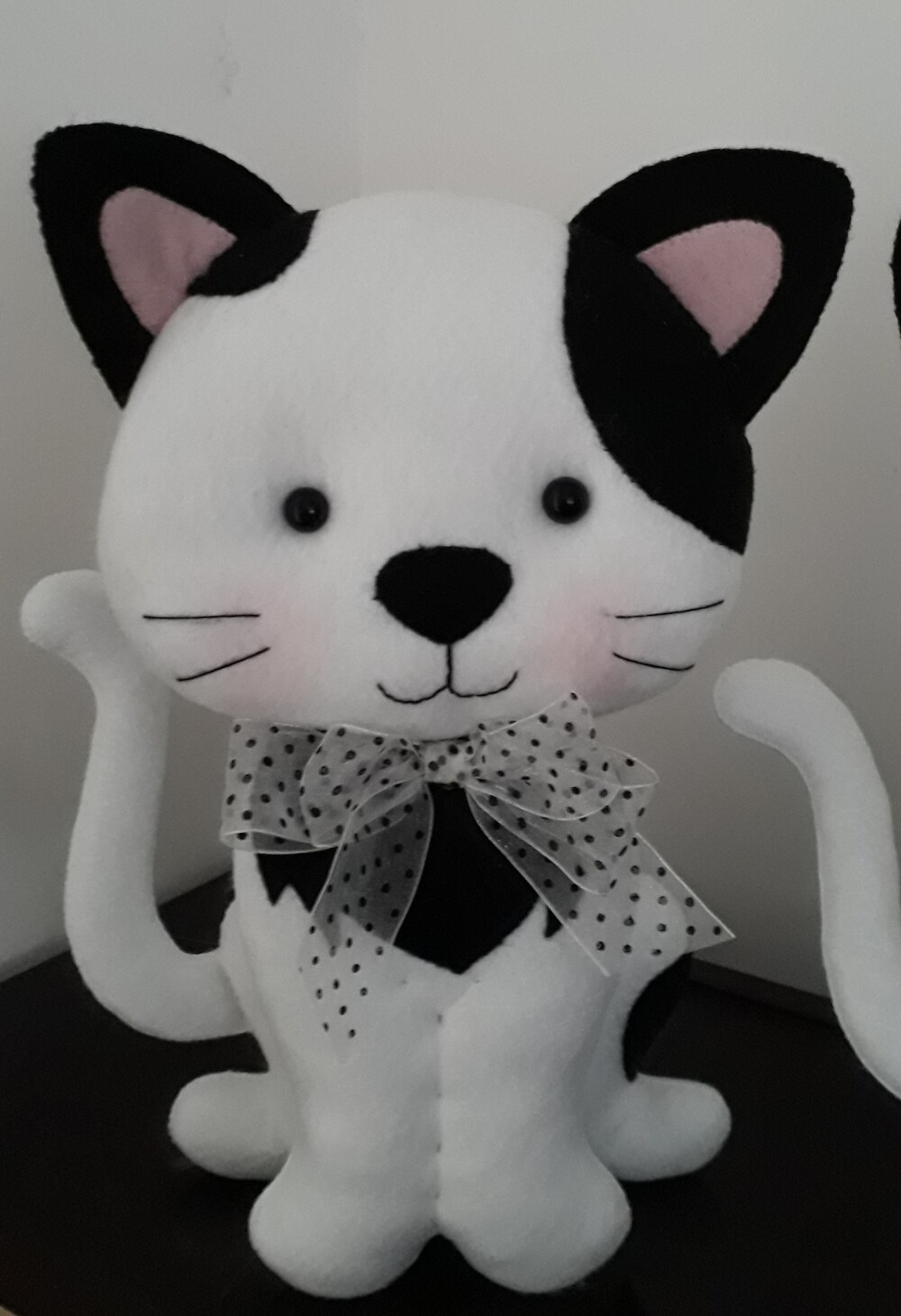Gato Decorativo em Feltro para Quarto Infantil e Festas