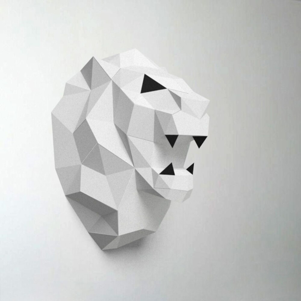 Leão branco e preto – Escultura 3D de Papel para Decoração