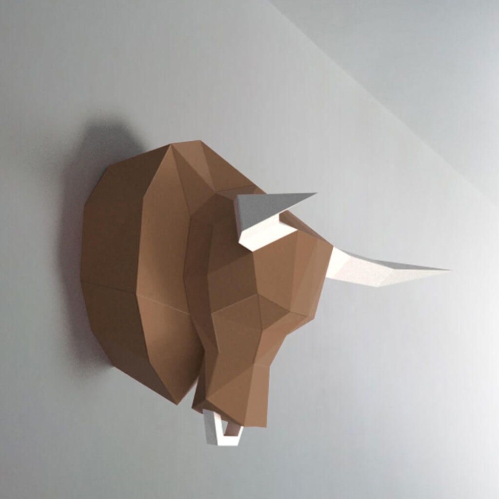 Touro marrom com chifre branco – Escultura 3D de Papel para Dec