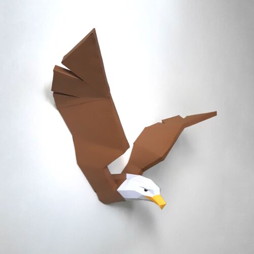 Águia – Escultura 3D de Papel para Decoração