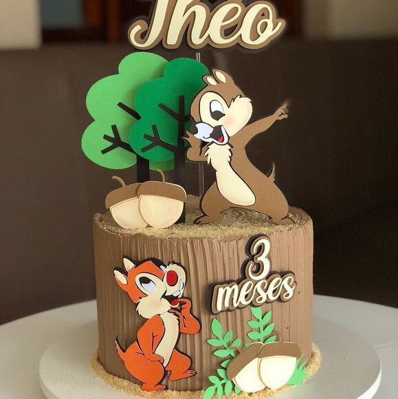 Arquivo de topo de bolo Alvim e os esquilos