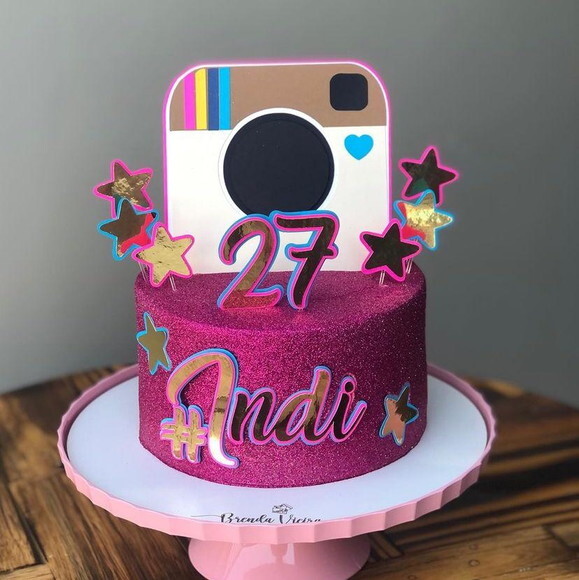 Arquivo de topo de bolo Instagram
