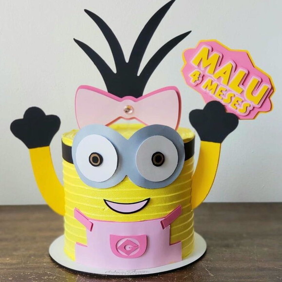 Arquivo de topo de bolo minions