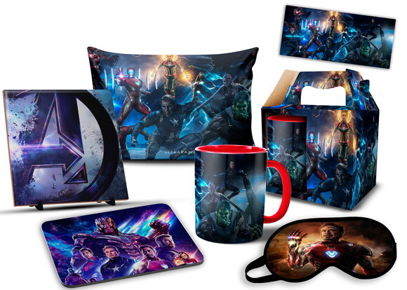 Caneca E Almofada Vingadores Avengers Marvel + Super Kit